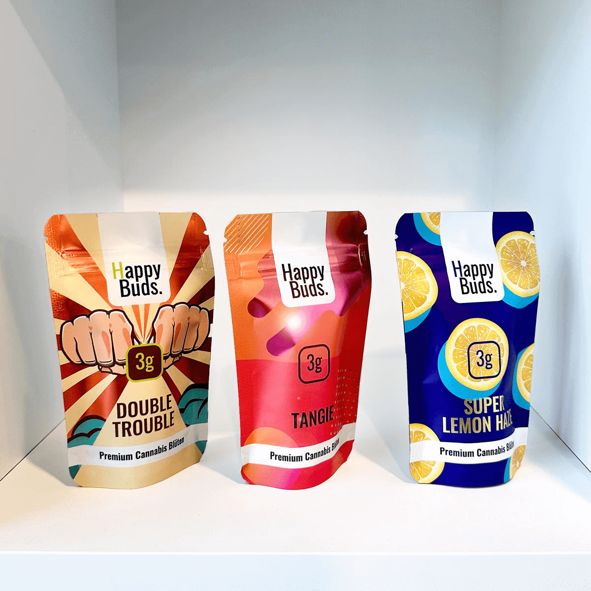 CBD Verpackungen als Standbodenbeutel von Happy Buds